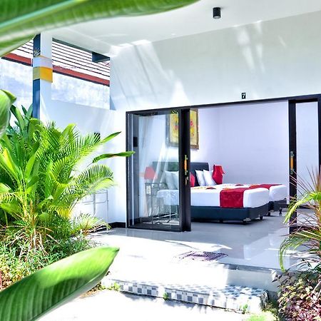 Palm Garden Bali Otel Nusa Dua  Dış mekan fotoğraf