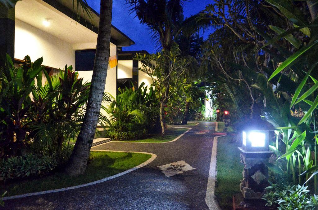 Palm Garden Bali Otel Nusa Dua  Dış mekan fotoğraf